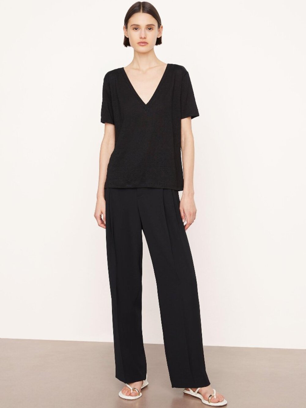Vince Linen V-Neck T-Shirt